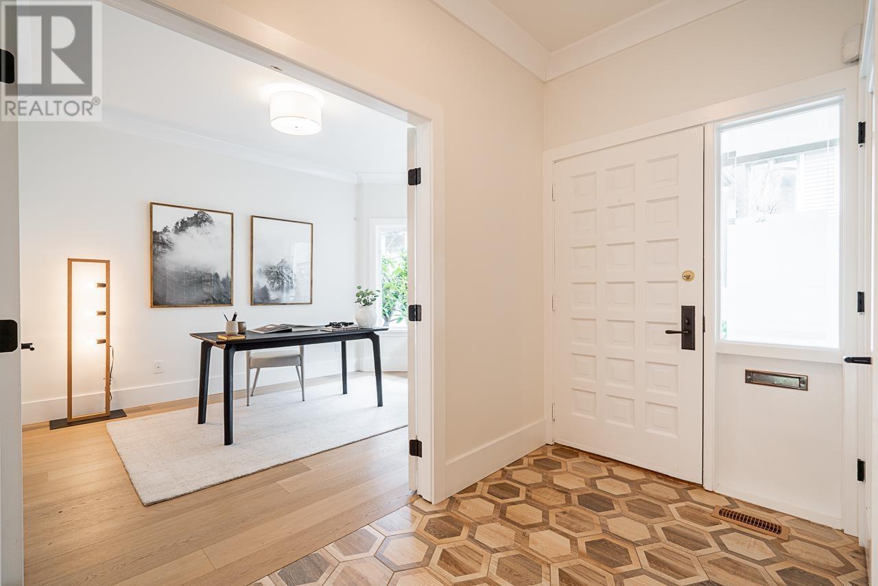 Listing Picture 14 of 40 : 4275 NAUTILUS CLOSE, Vancouver / 溫哥華 - 魯藝地產 Yvonne Lu Group - MLS Medallion Club Member