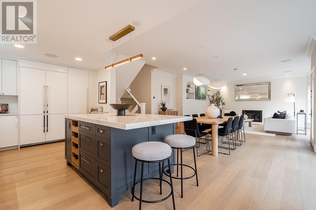 Listing Picture 10 of 40 : 4275 NAUTILUS CLOSE, Vancouver / 溫哥華 - 魯藝地產 Yvonne Lu Group - MLS Medallion Club Member