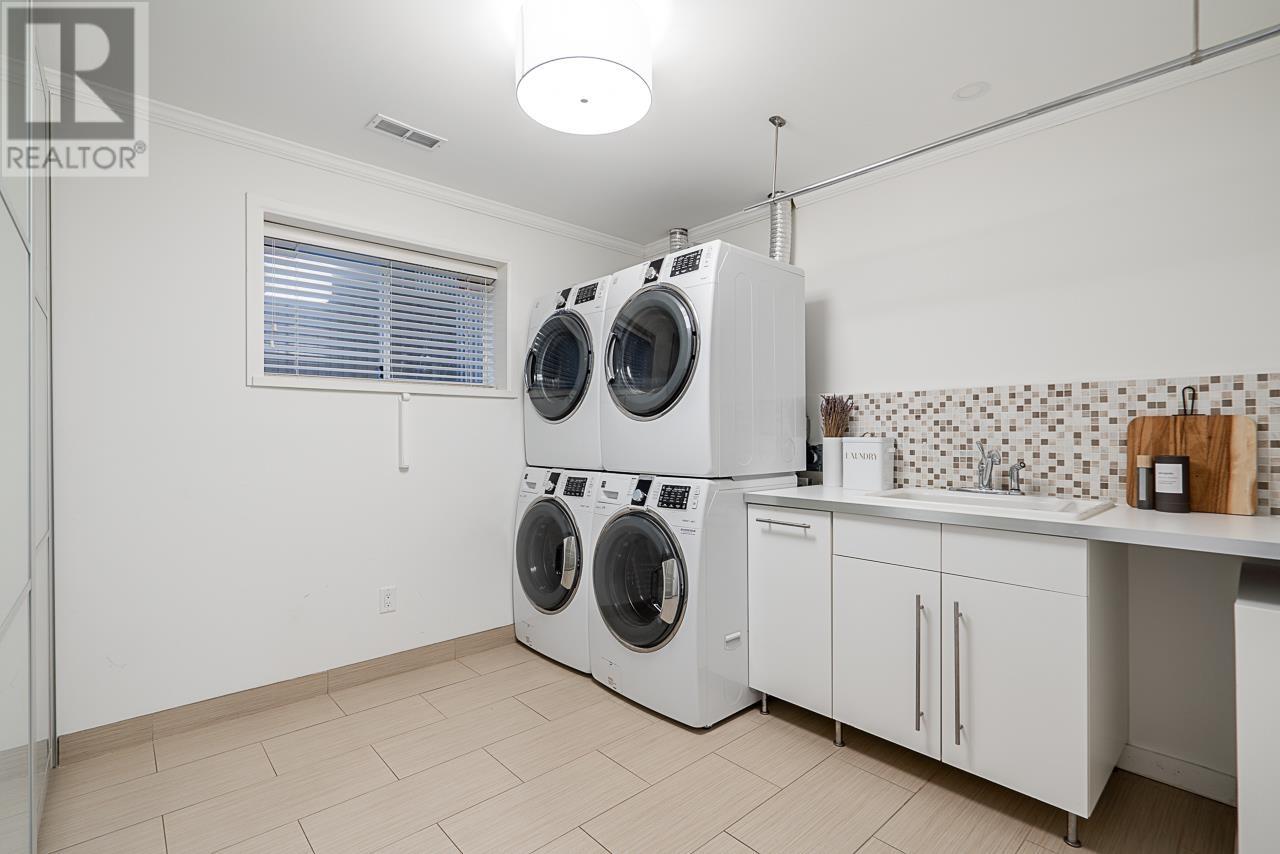 Listing Picture 32 of 40 : 4275 NAUTILUS CLOSE, Vancouver / 溫哥華 - 魯藝地產 Yvonne Lu Group - MLS Medallion Club Member