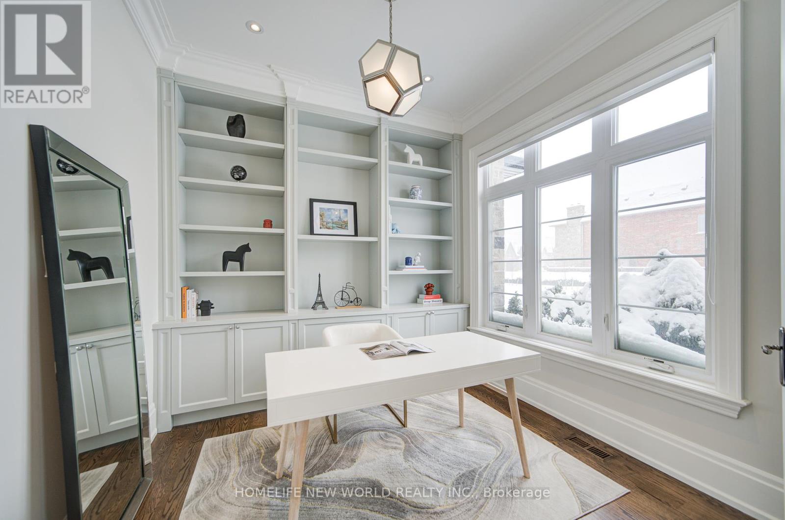 Property at 25 PAYSON AVENUE image 4