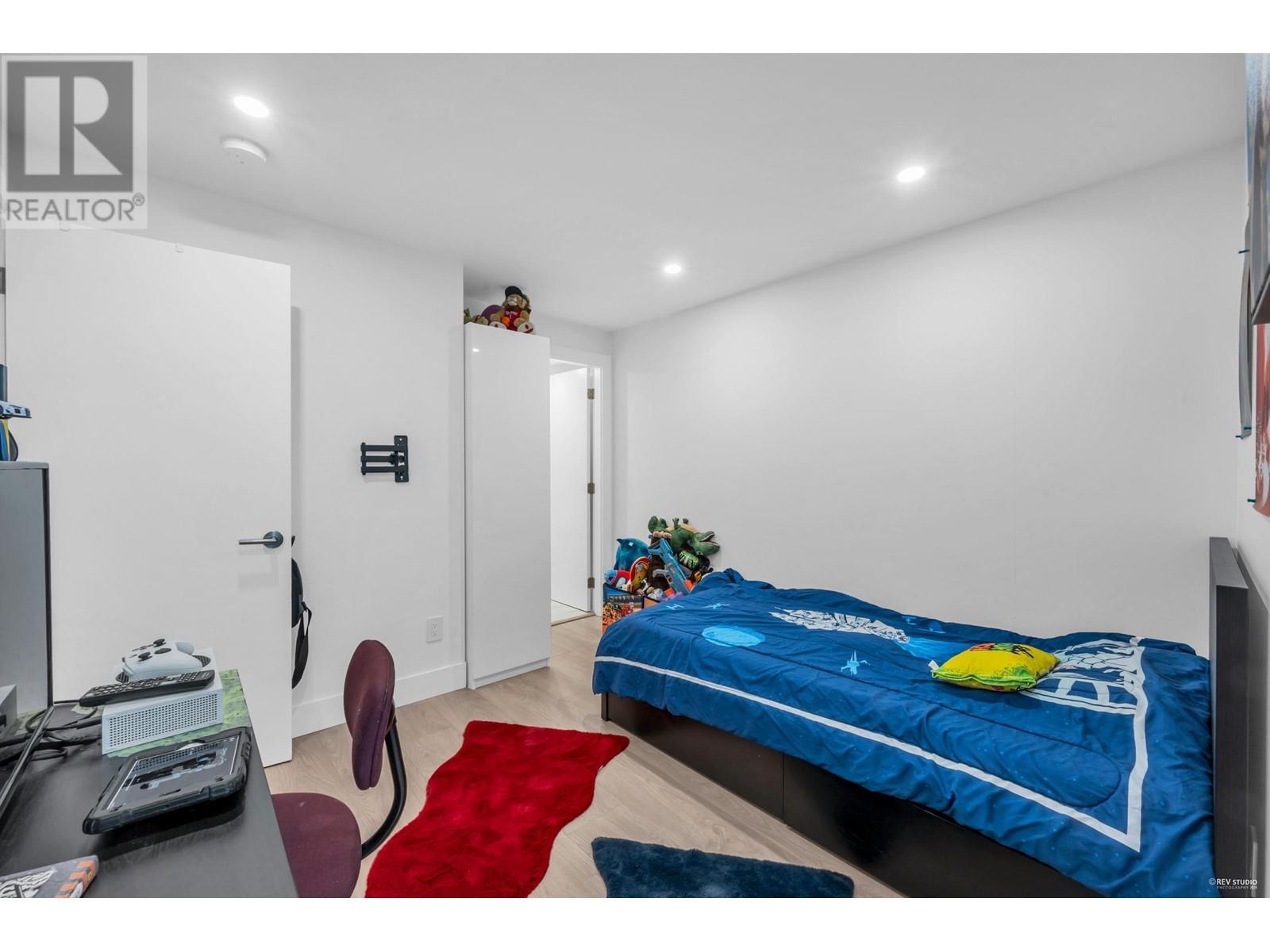 1502 2016 Fullerton Avenue, North Vancouver, British Columbia  V7P 3E6 - Photo 19 - R2972132