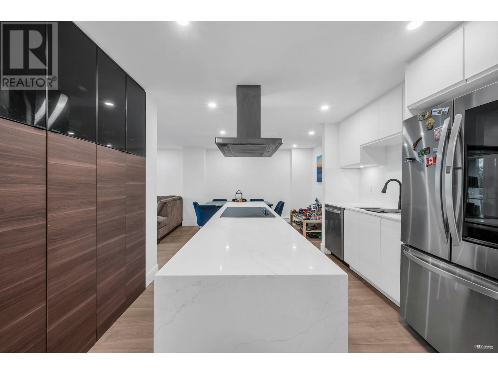1502 2016 Fullerton Avenue, North Vancouver, British Columbia  V7P 3E6 - Photo 6 - R2972132