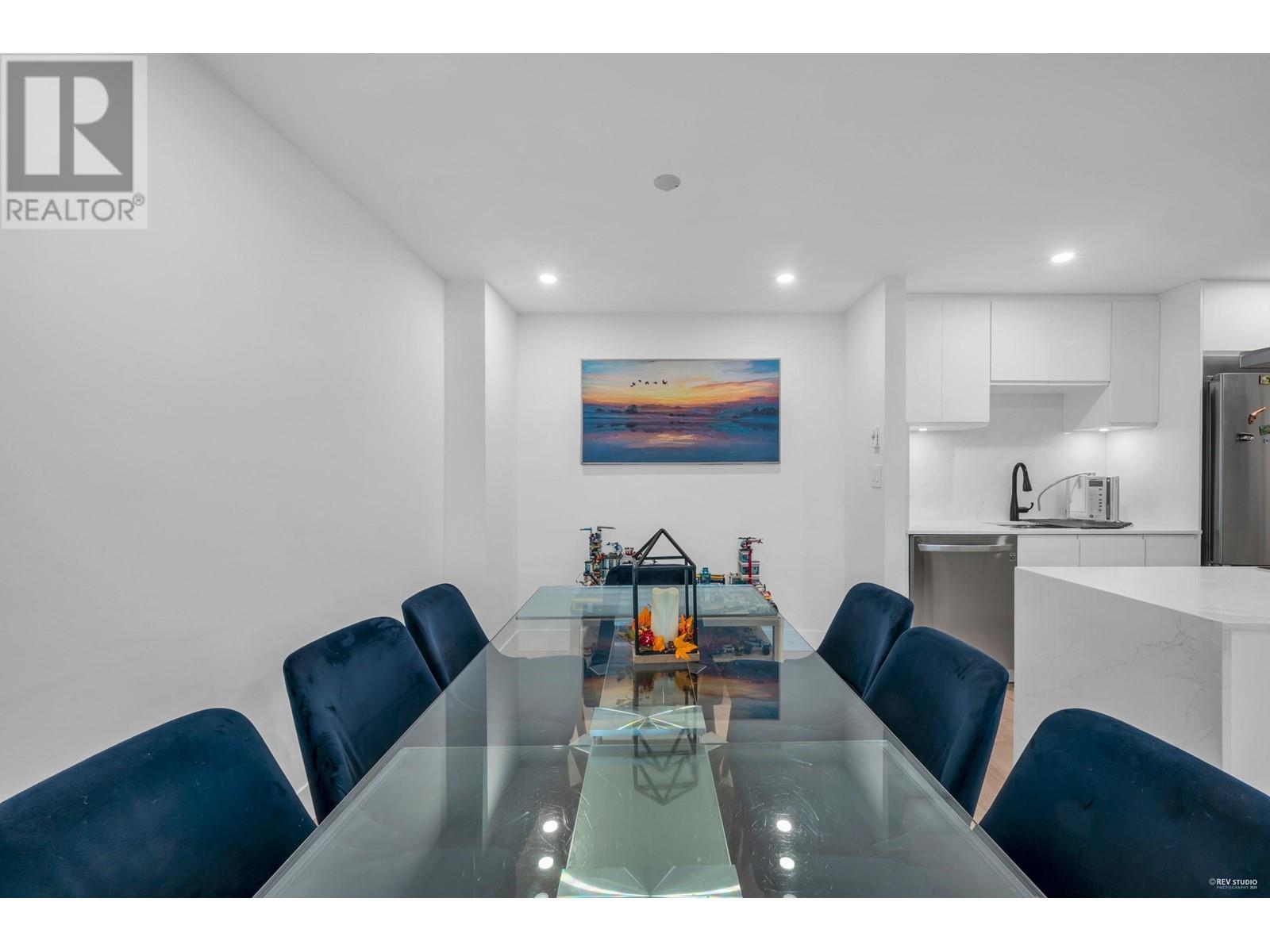 1502 2016 Fullerton Avenue, North Vancouver, British Columbia  V7P 3E6 - Photo 7 - R2972132