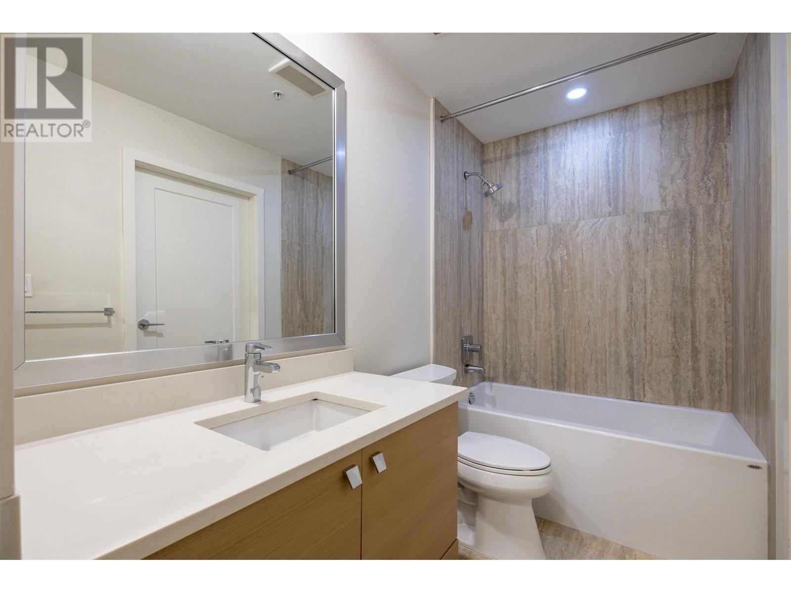 Listing Picture 22 of 28 : 510 2033 W 10TH AVENUE, Vancouver / 溫哥華 - 魯藝地產 Yvonne Lu Group - MLS Medallion Club Member