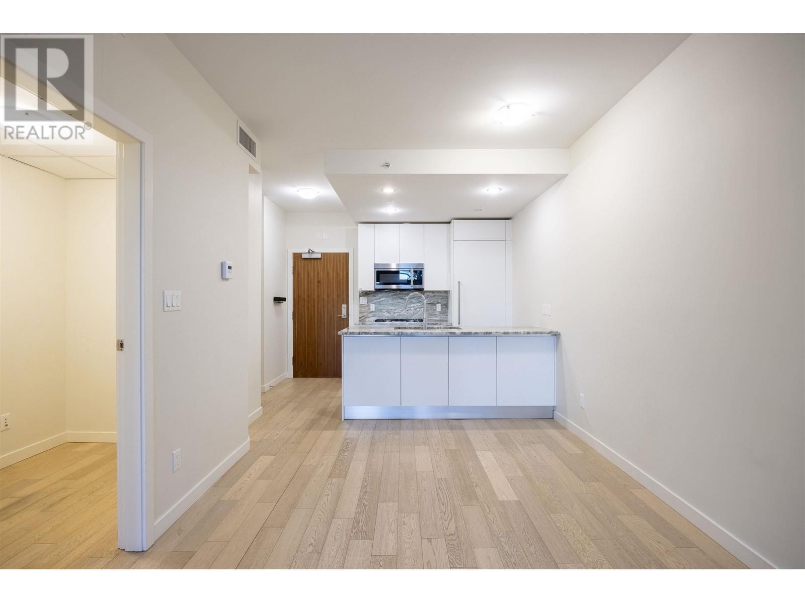 Listing Picture 20 of 28 : 510 2033 W 10TH AVENUE, Vancouver / 溫哥華 - 魯藝地產 Yvonne Lu Group - MLS Medallion Club Member