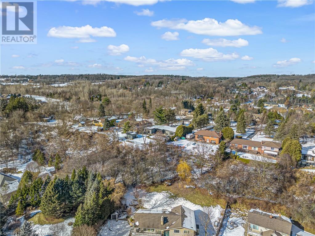Property at 56 OAK Avenue image 4