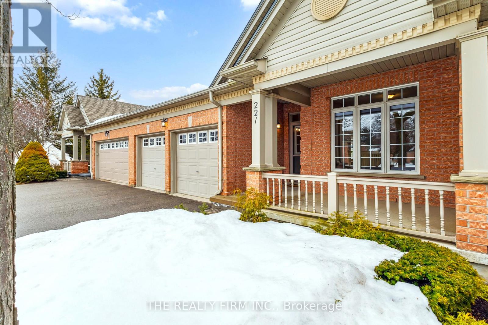221 - 2025 Meadowgate Boulevard