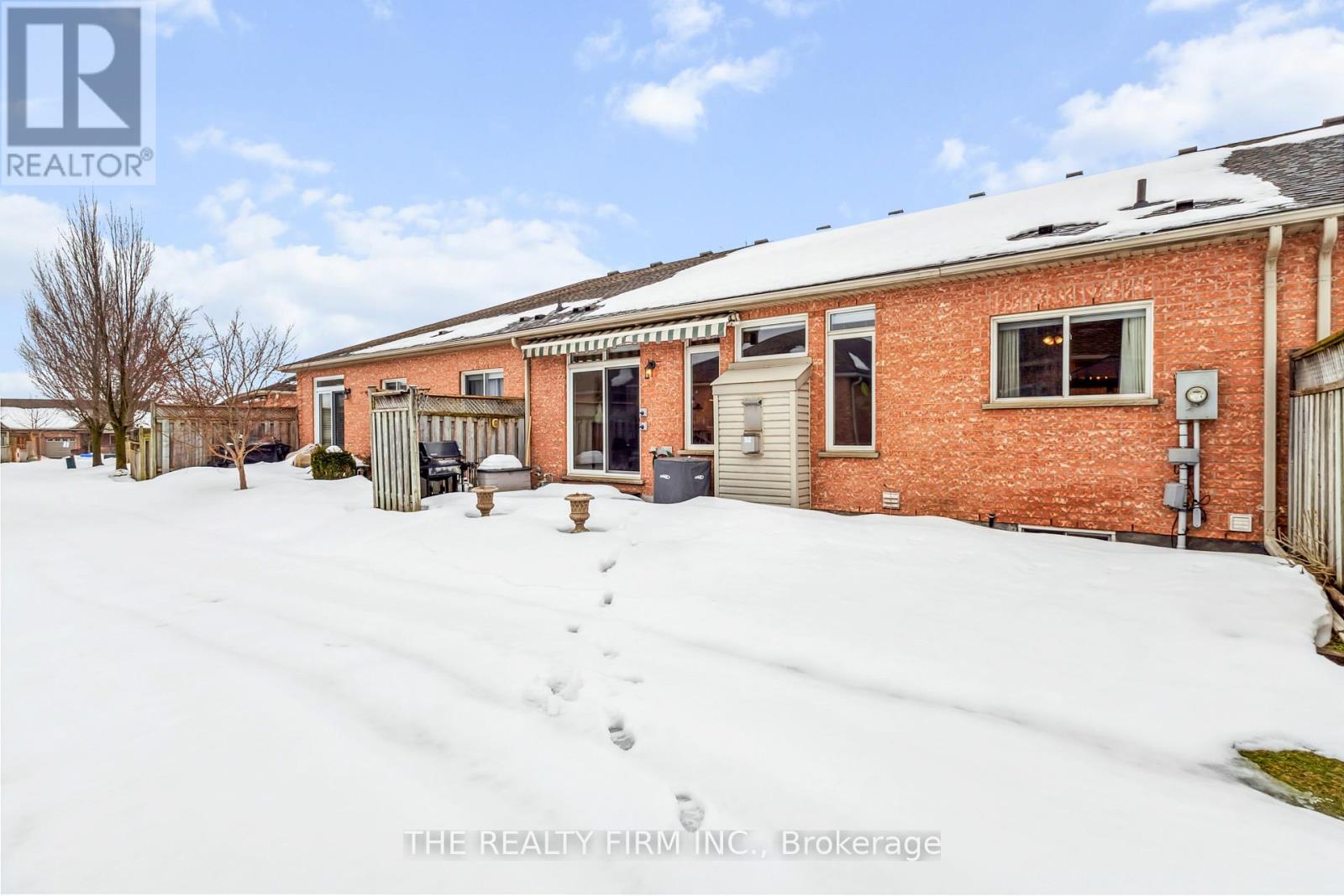 Photo 43 of 50 for 221 - 2025 Meadowgate Boulevard