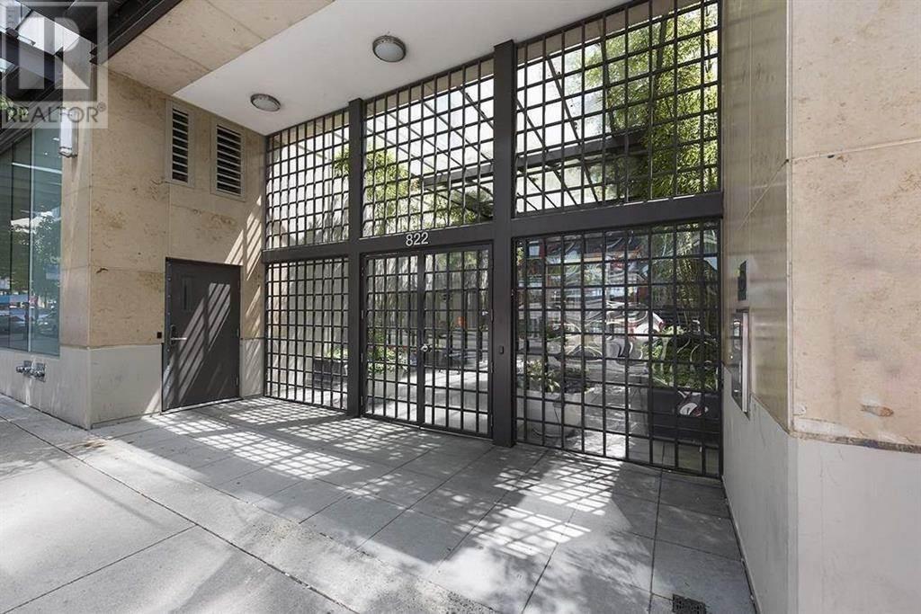 Listing Picture 2 of 15 : 906 822 SEYMOUR STREET, Vancouver / 溫哥華 - 魯藝地產 Yvonne Lu Group - MLS Medallion Club Member