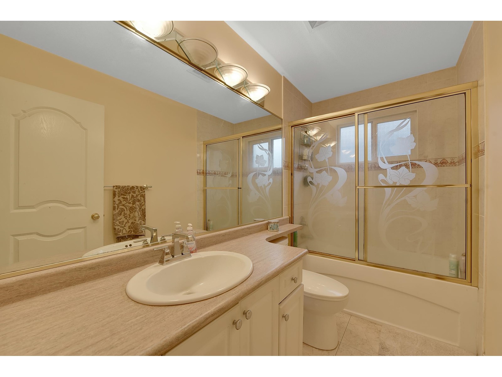 6552 125a Street, Surrey, British Columbia  V3W 6S9 - Photo 14 - R2970251