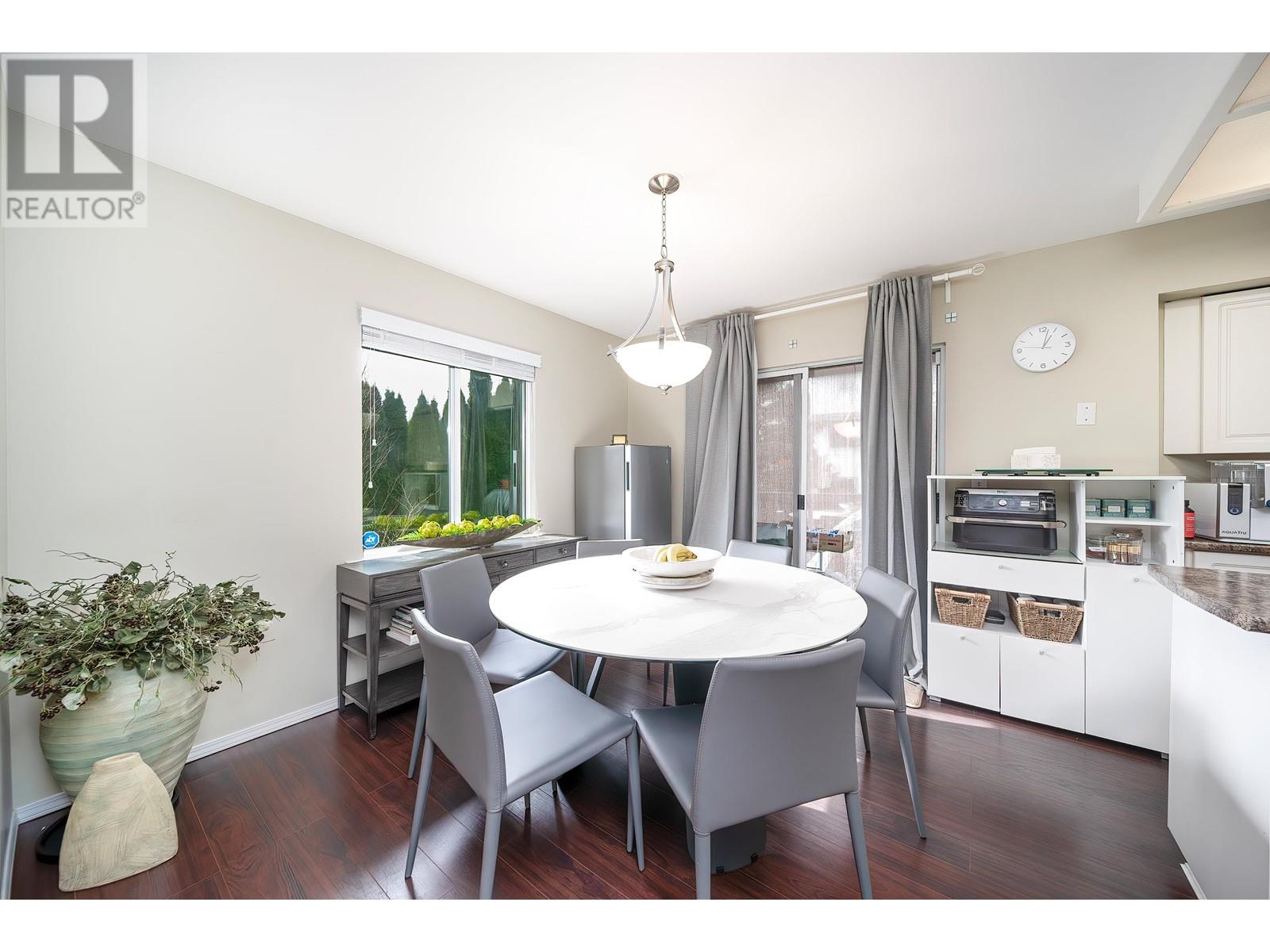 1516 Parkway Boulevard, Coquitlam, British Columbia  V3E 2V7 - Photo 8 - R2970803