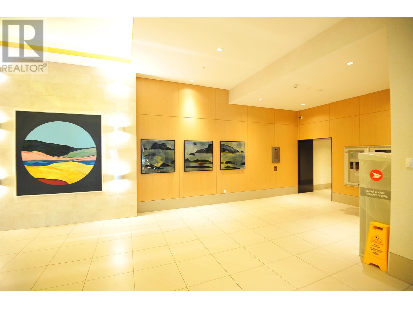 Listing Picture 16 of 17 : 1715 6188 NO. 3 ROAD, Richmond / 烈治文 - 魯藝地產 Yvonne Lu Group - MLS Medallion Club Member