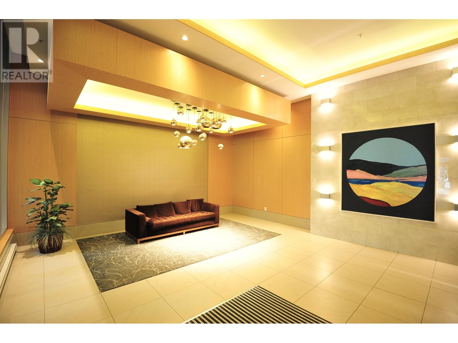 Listing Picture 15 of 17 : 1715 6188 NO. 3 ROAD, Richmond / 烈治文 - 魯藝地產 Yvonne Lu Group - MLS Medallion Club Member