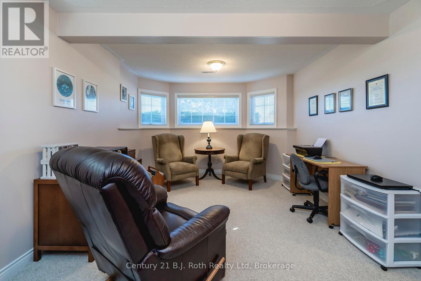 2 Charles Street, Penetanguishene, Ontario  L9M 2G6 - Photo 21 - S11996210