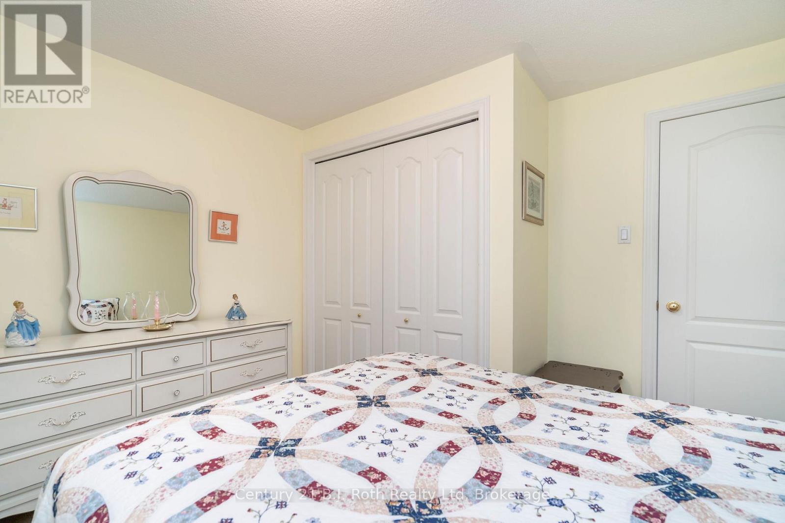 2 Charles Street, Penetanguishene, Ontario  L9M 2G6 - Photo 26 - S11996210