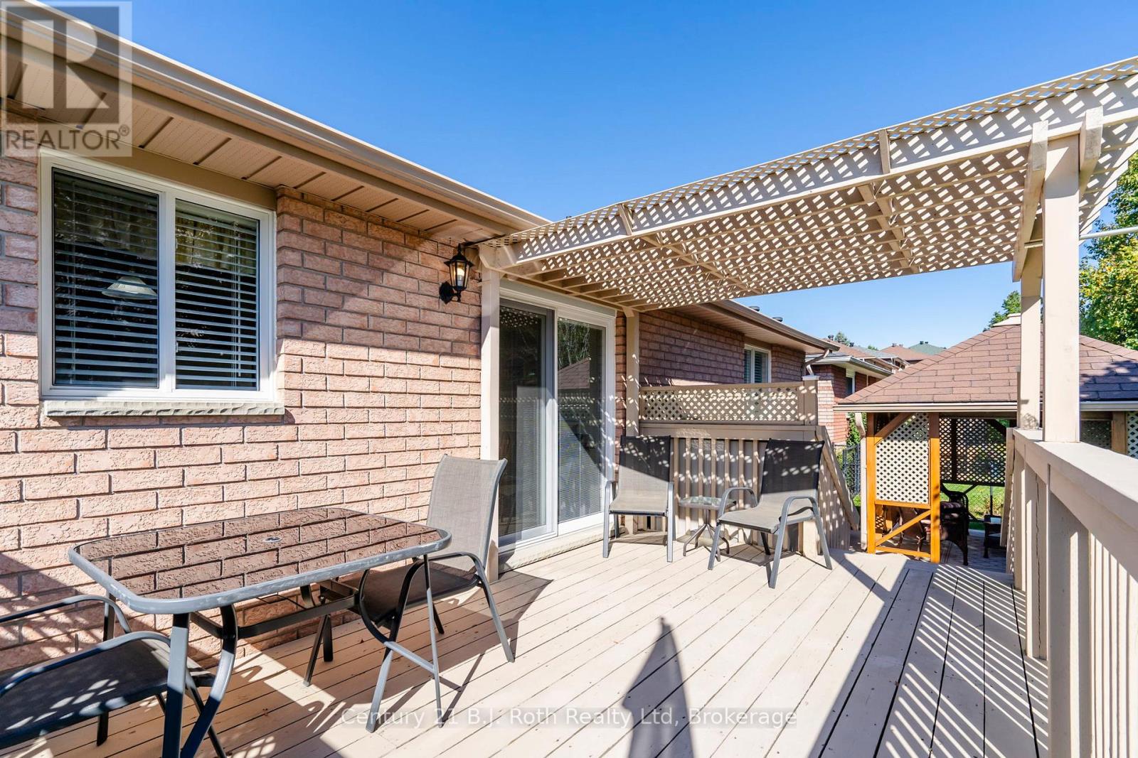 2 Charles Street, Penetanguishene, Ontario  L9M 2G6 - Photo 34 - S11996210
