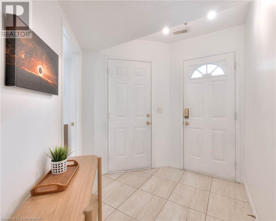 47 Grosvenor Lane, Cambridge, Ontario  N1R 8N2 - Photo 6 - 40699527