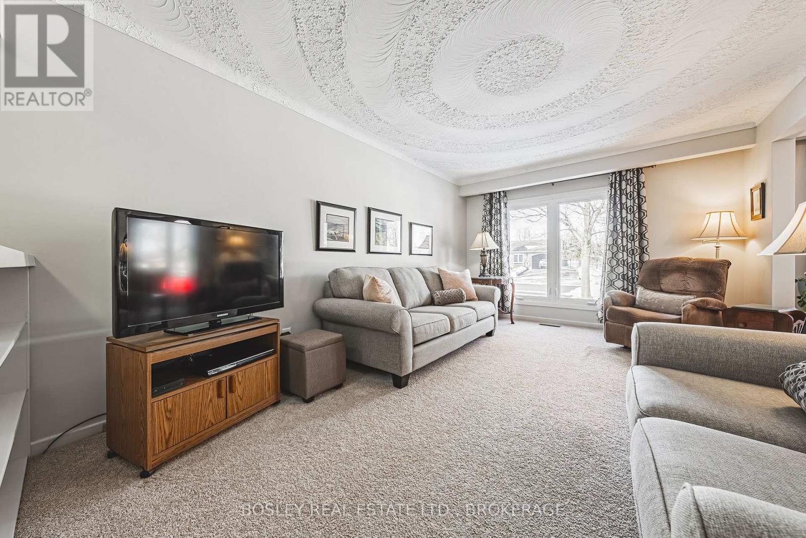 Property at 3144 RAPELJE STREET image 4