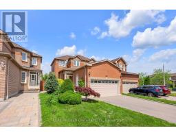 899 WINTERTON WAY, Mississauga, Ontario