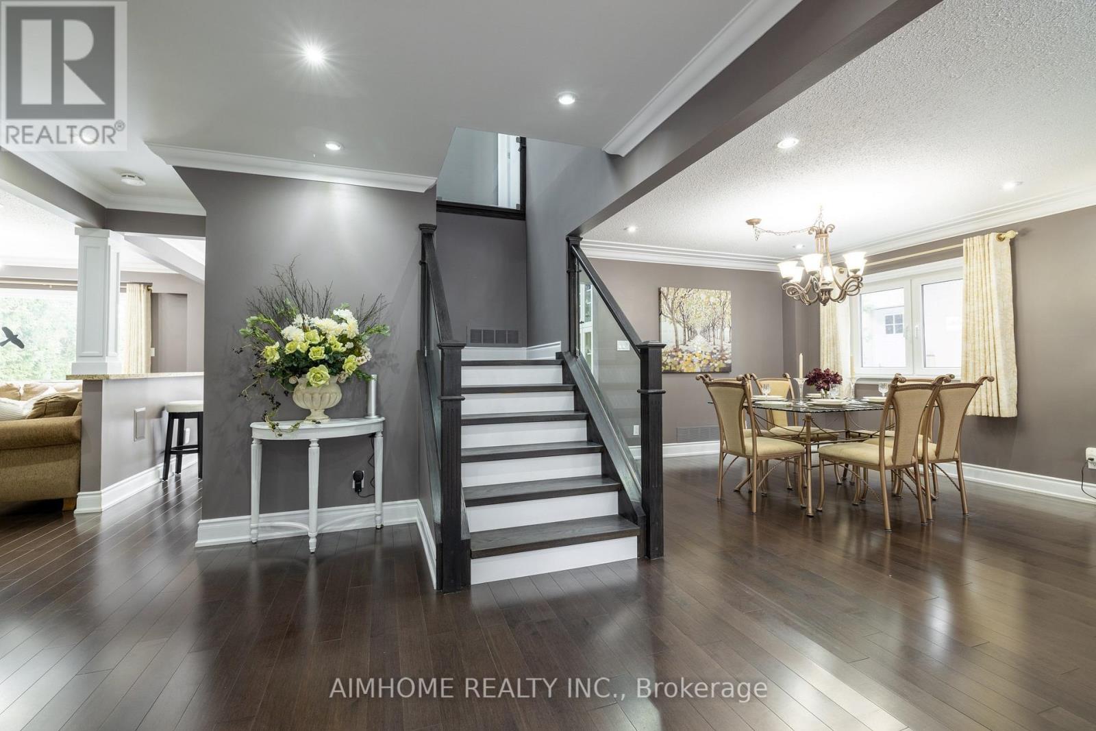 Property at 83 EMMELOORD CRESCENT image 1