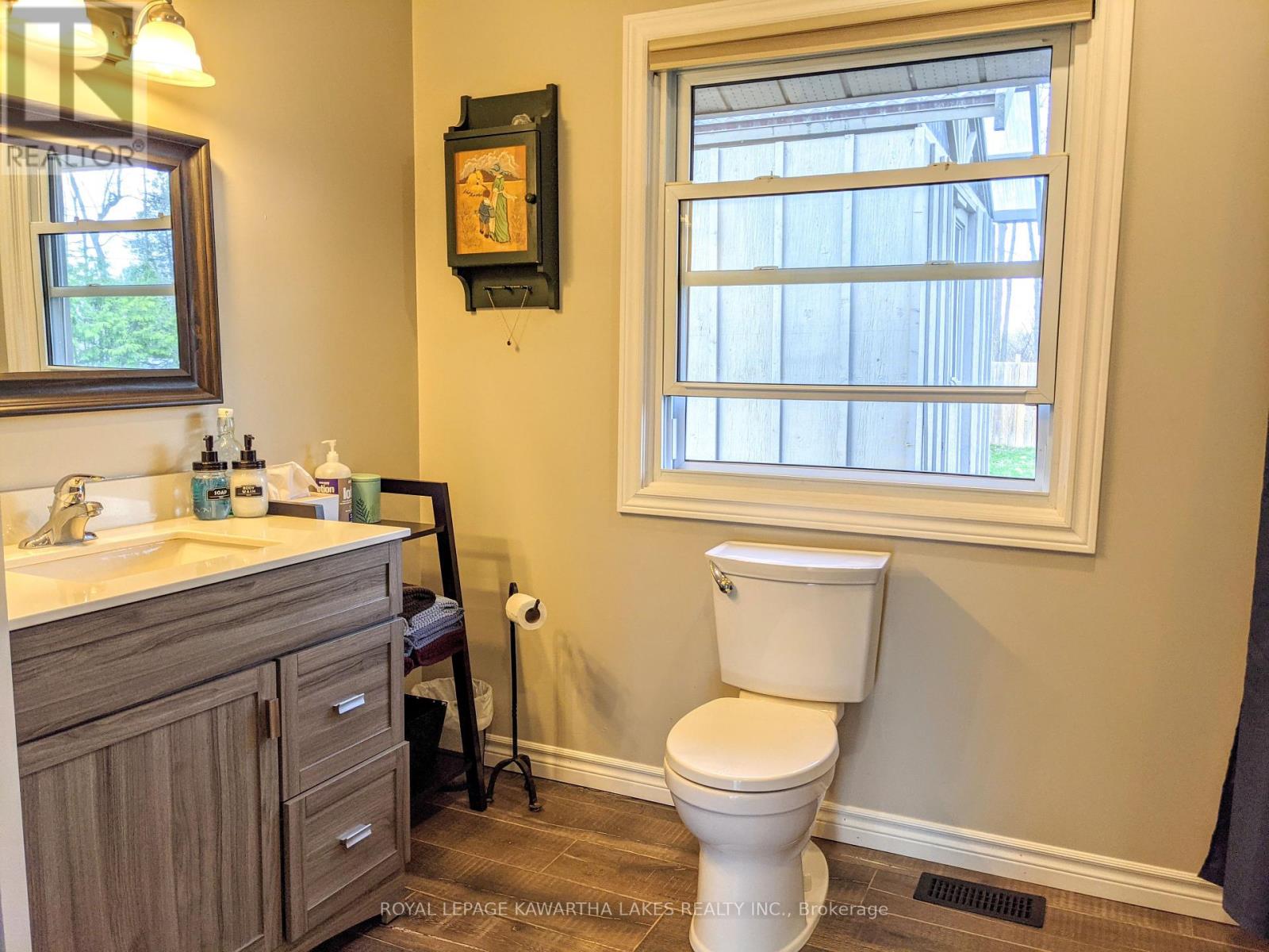 21 PLEASURE STREET Kawartha Lakes (Fenelon)