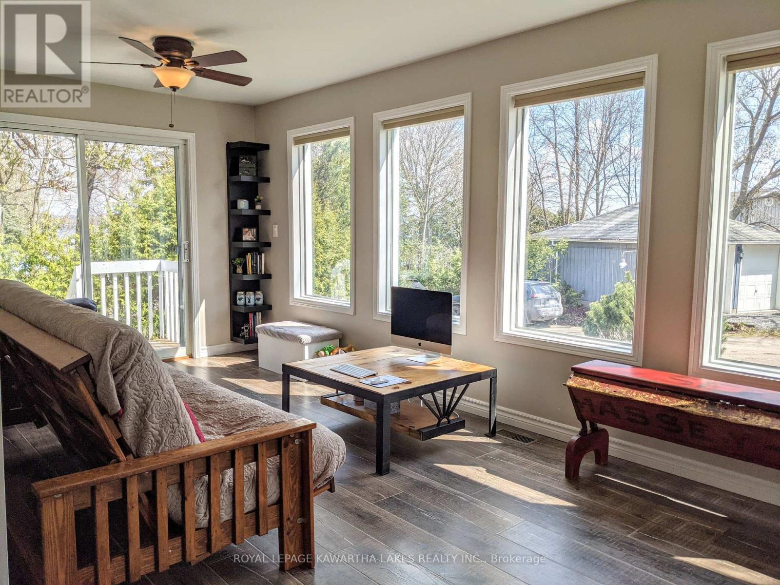 21 PLEASURE STREET Kawartha Lakes (Fenelon)