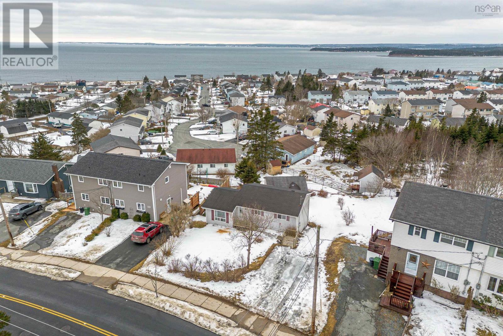 1989 Caldwell Road, Eastern Passage, Nova Scotia  B3G 1H9 - Photo 3 - 202503887