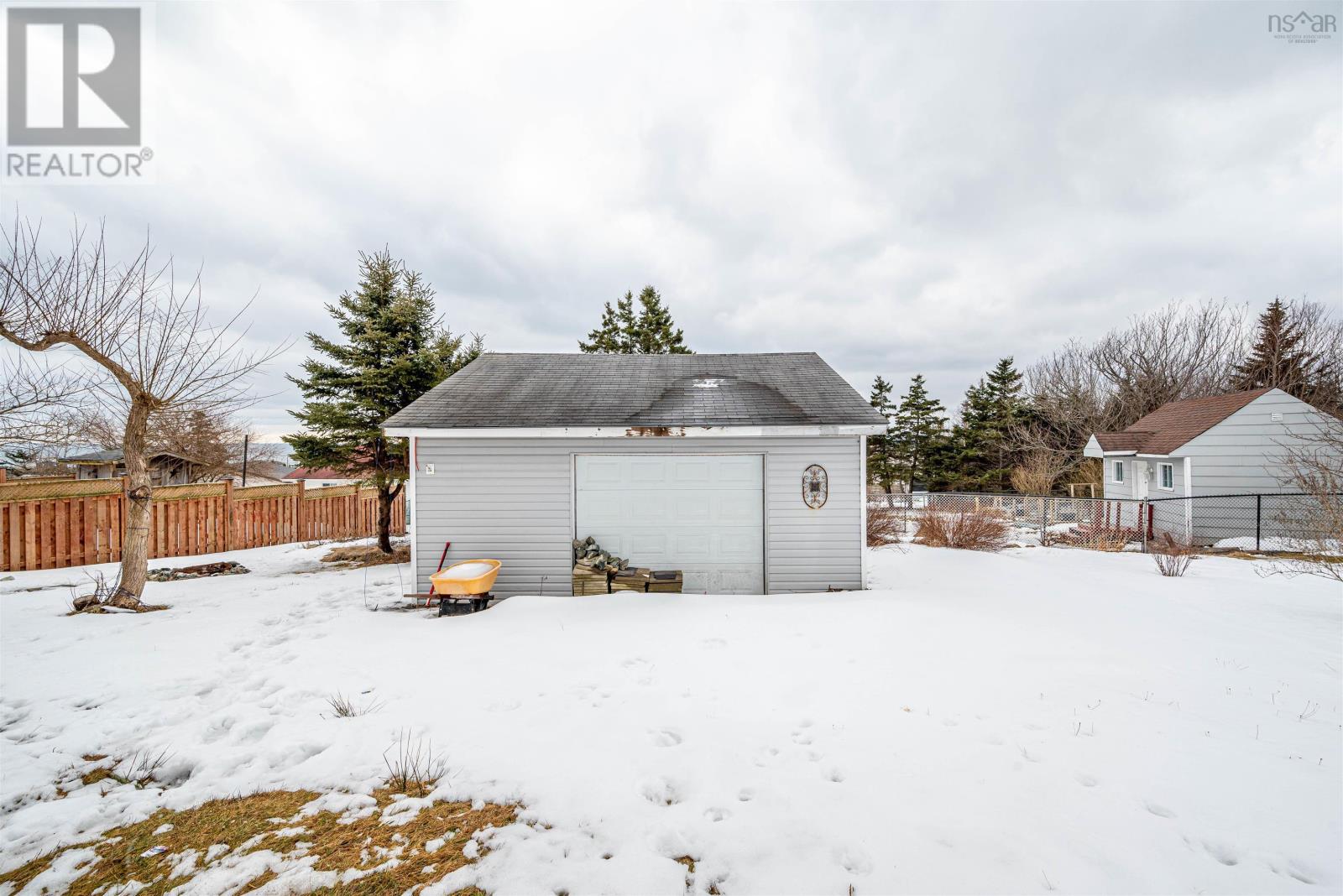 1989 Caldwell Road, Eastern Passage, Nova Scotia  B3G 1H9 - Photo 39 - 202503887