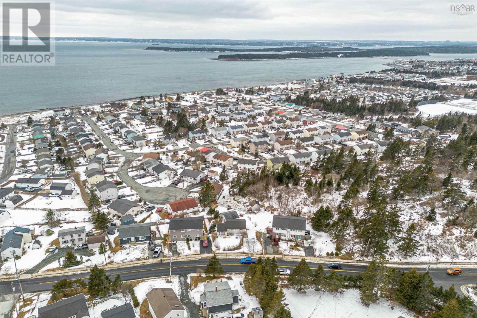 1989 Caldwell Road, Eastern Passage, Nova Scotia  B3G 1H9 - Photo 7 - 202503887