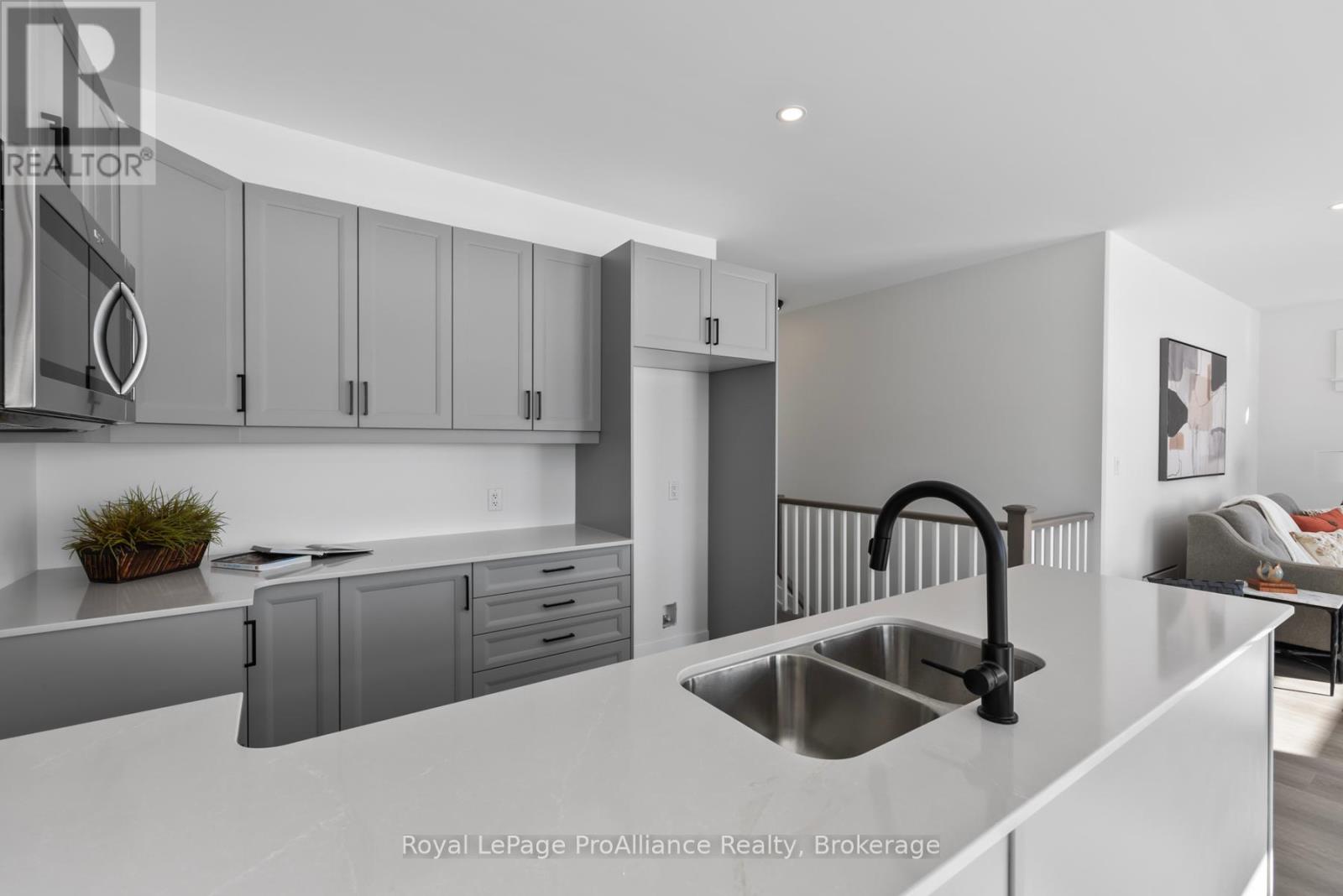 149 Mcdonough Crescent, Loyalist, Ontario  K7N 0B3 - Photo 33 - X9411158