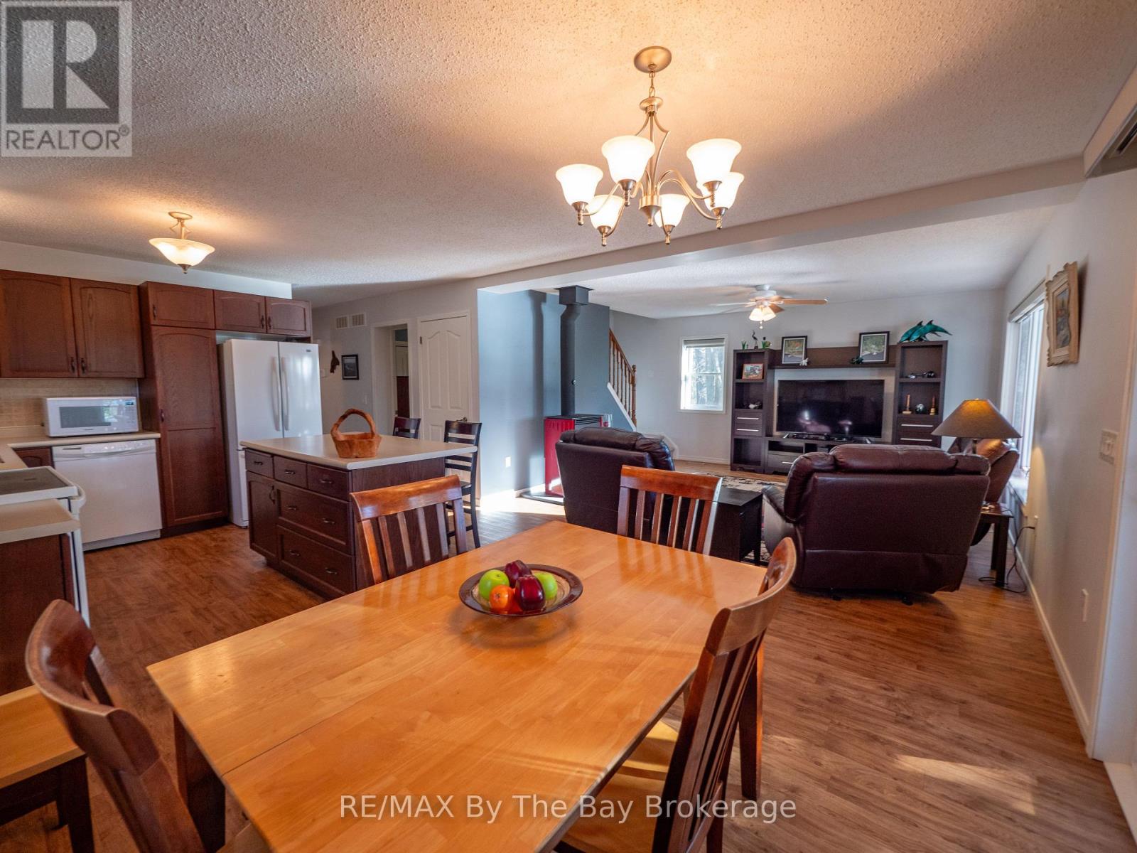 43b Hansens Road, Georgian Bay, Ontario  L0K 1S0 - Photo 11 - X11993429