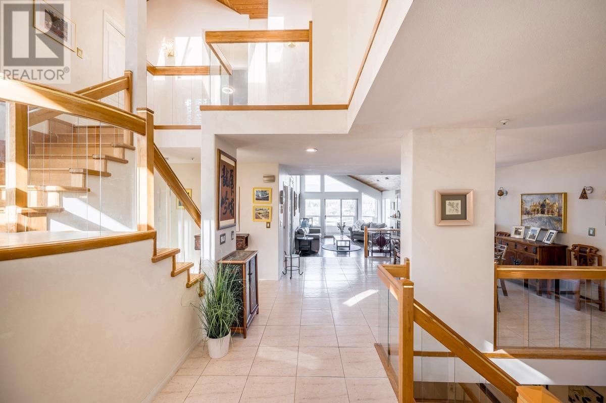 Property at 4628 PUGET DRIVE image 4