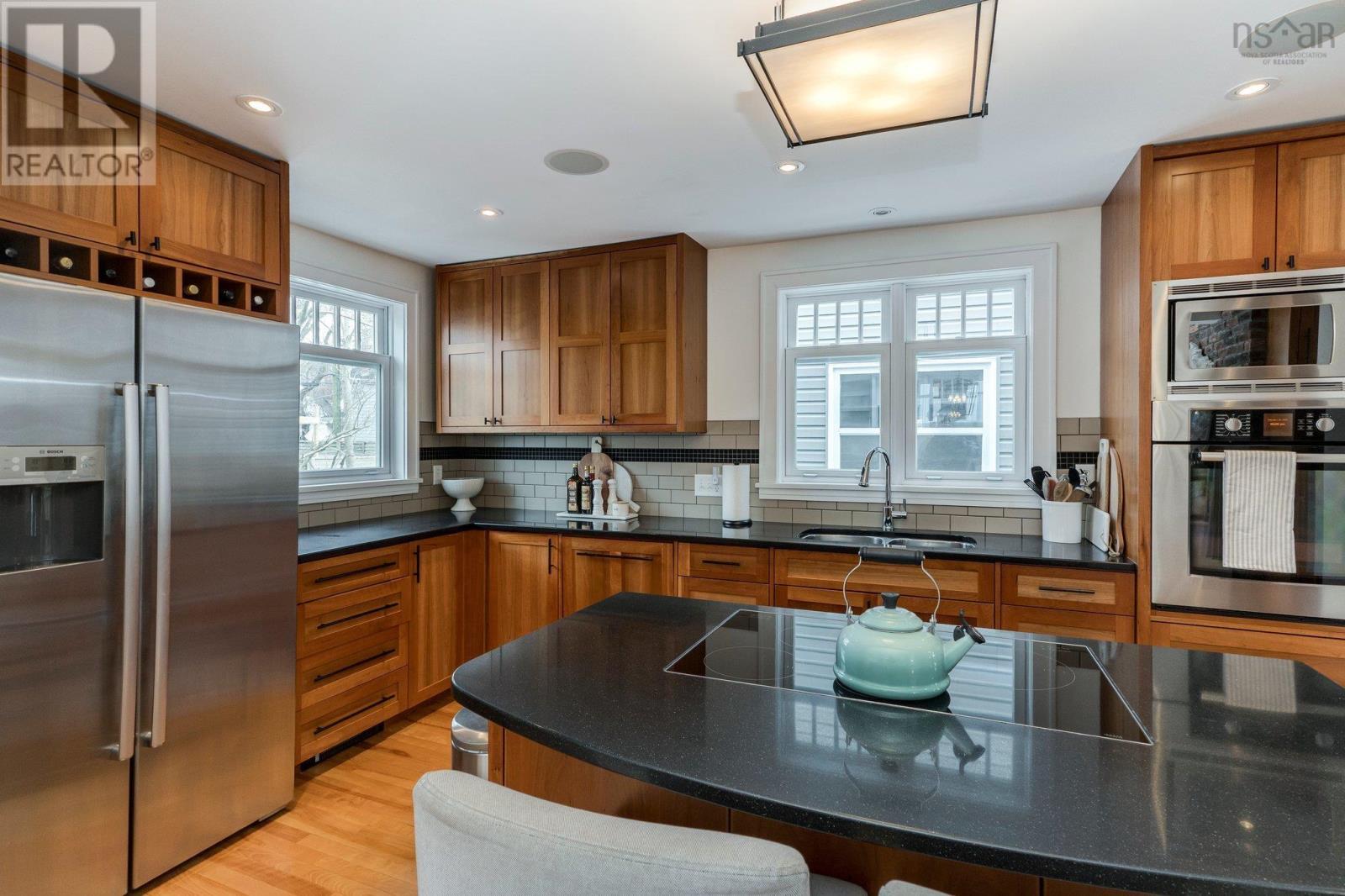 2395 Connaught Avenue, Halifax, Nova Scotia  B3L 2Z5 - Photo 19 - 202503903