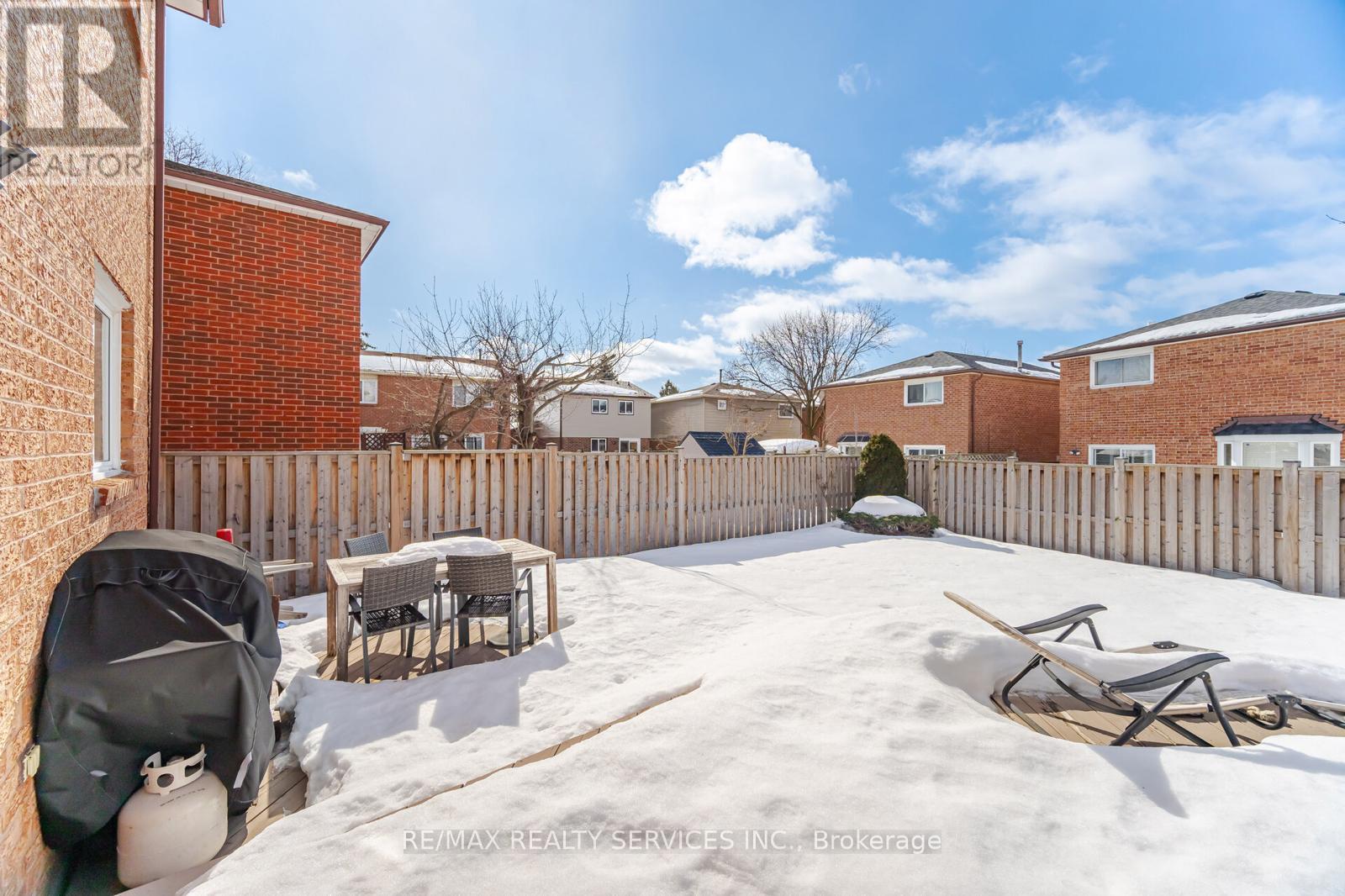 102 Richvale Drive N, Brampton, Ontario  L6Z 2M2 - Photo 29 - W11995822