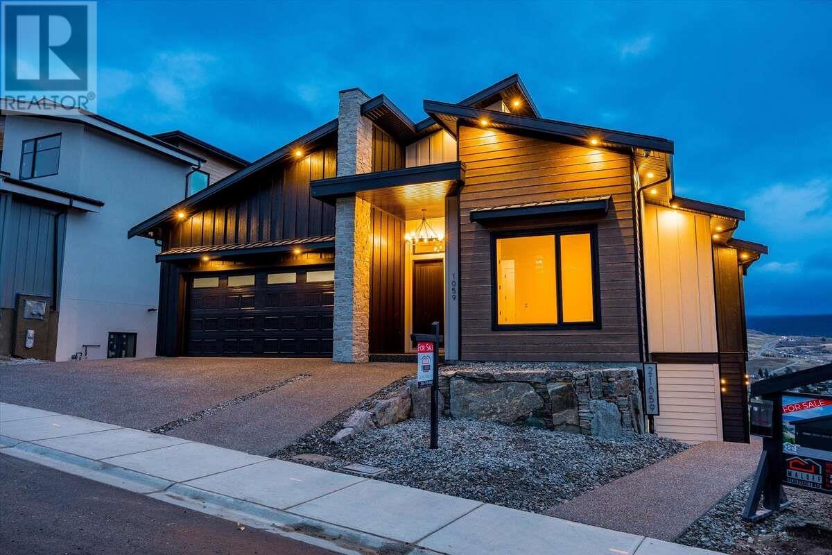 1059 Carnoustie Drive, Kelowna, British Columbia  V1P 0A3 - Photo 1 - 10333344