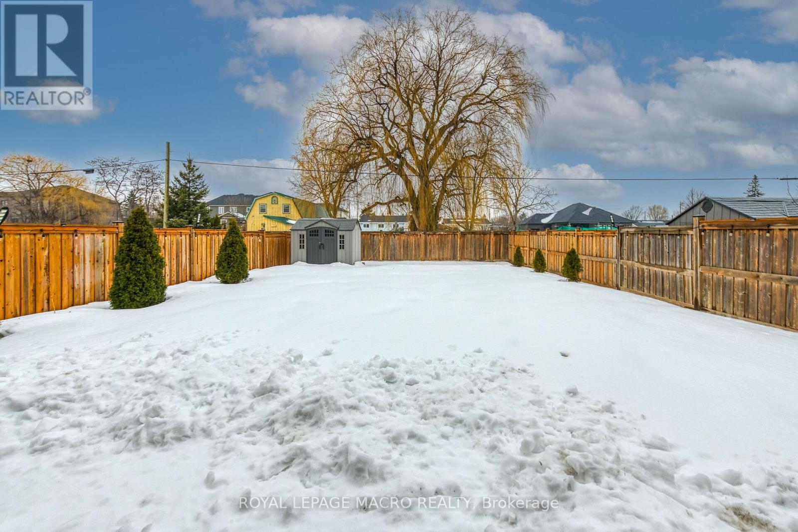 Main/upper - 88 Bellroyal Crescent, Hamilton, Ontario  L8J 0G1 - Photo 6 - X11992035