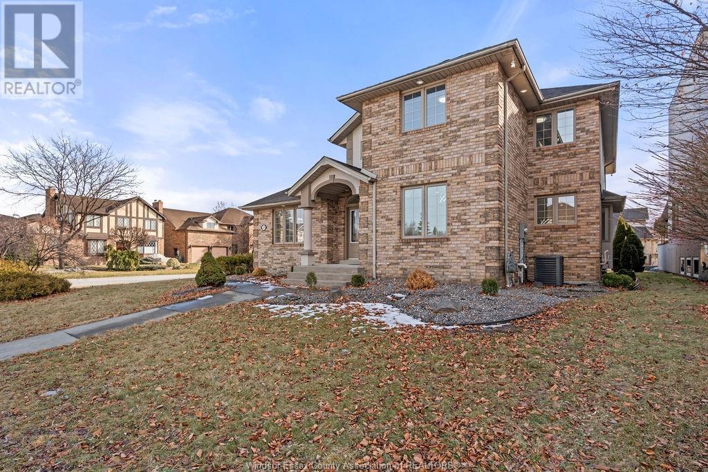 Property at 275 RUSSELL WOODS DRIVE image 3