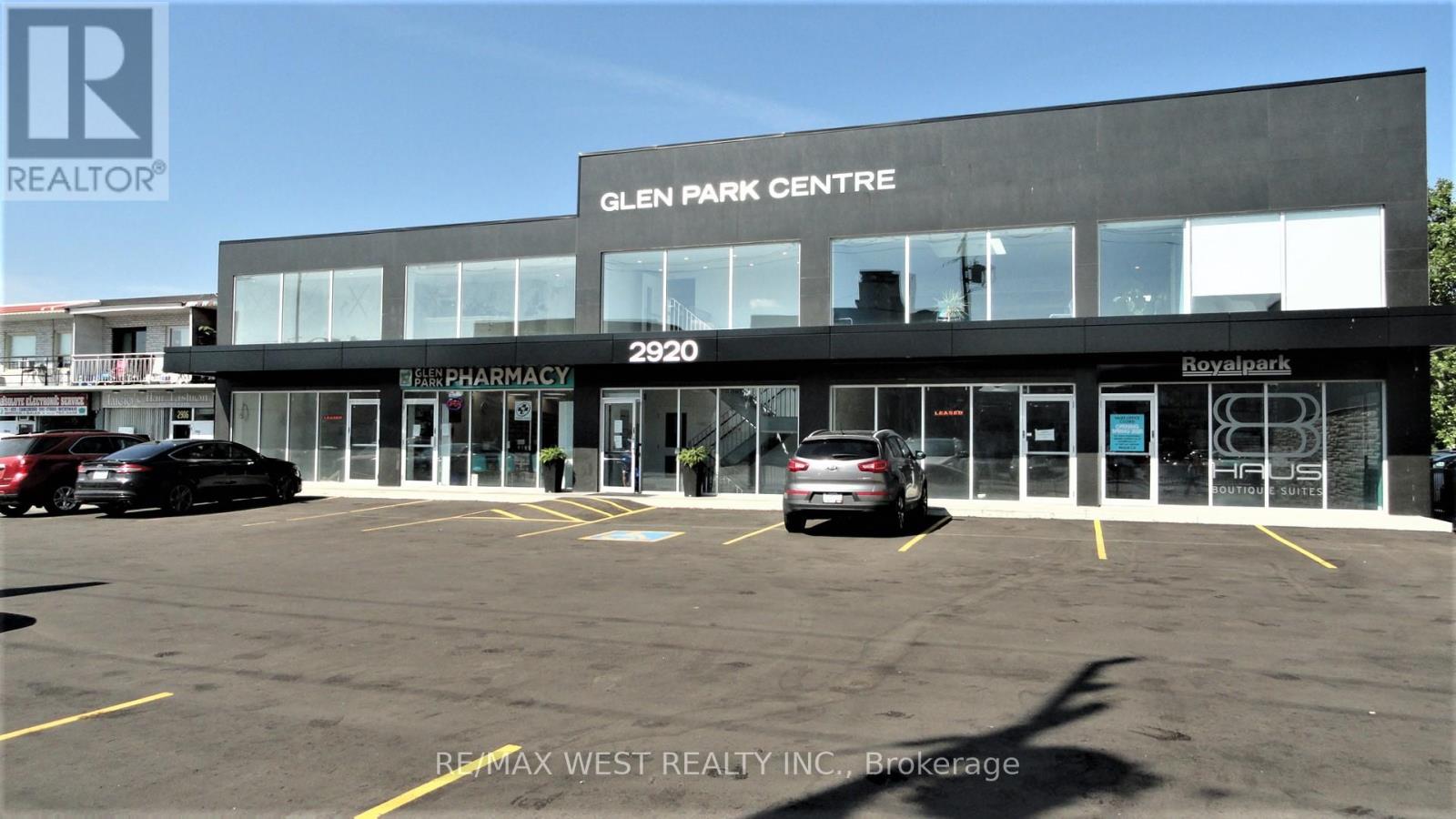 Suite 200 (4 & 5) - 2920 Dufferin Street, Toronto, Ontario  M6B 3S8 - Photo 20 - W11996380