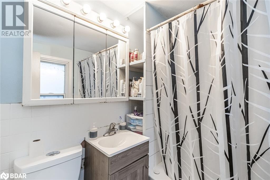 183 Dunlop Street W, Barrie, Ontario  L4N 1B4 - Photo 14 - 40685100