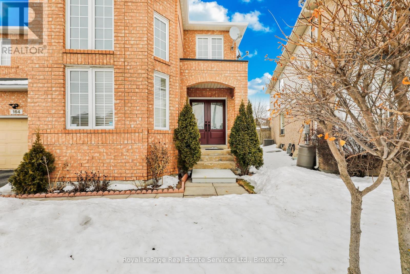 Property at 164 DIXON DRIVE E image 4