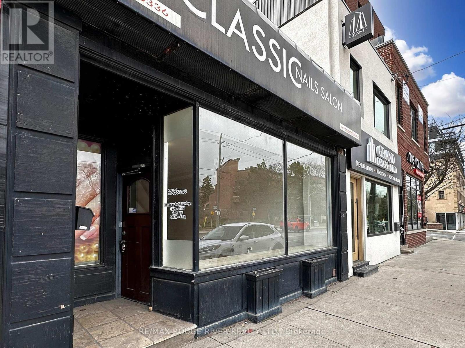 1556 AVENUE ROAD, Toronto, Ontario