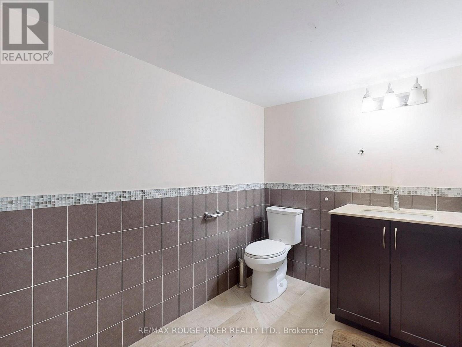 1556 Avenue Road, Toronto, Ontario  M5M 3X5 - Photo 27 - C11996515