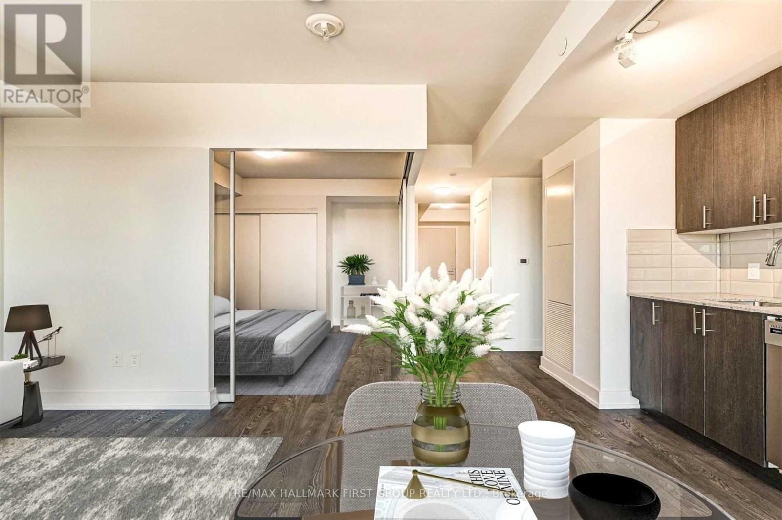 Property at 1521 - 2550 SIMCOE STREET N image 2