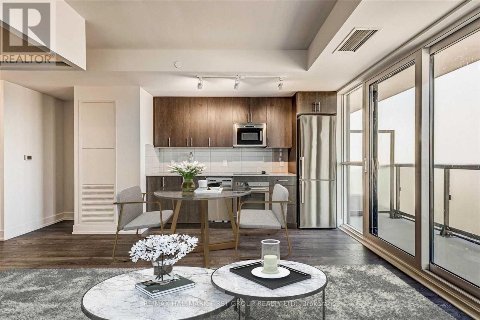 Property at 1521 - 2550 SIMCOE STREET N image 3