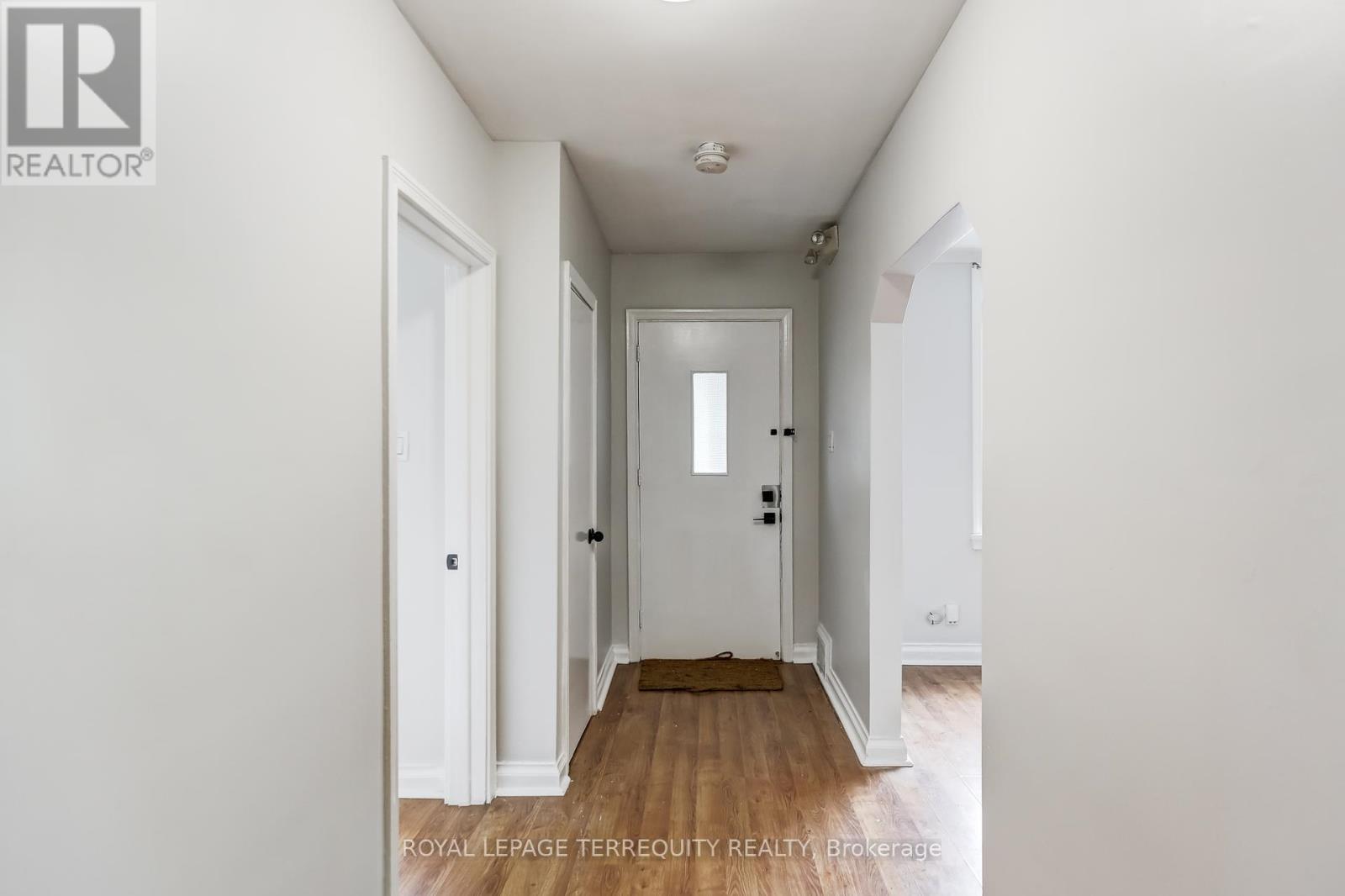 Property at 2563 KINGSTON ROAD image 3