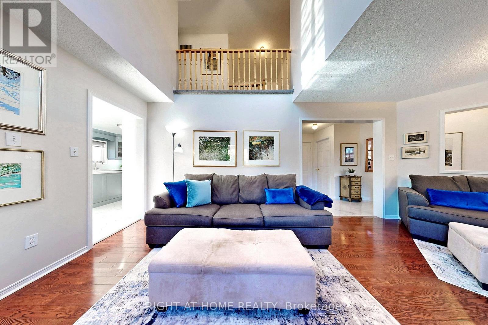Property at 117 LENT CRESCENT image 4