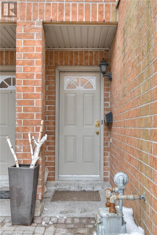 47 Grosvenor Lane, Cambridge, Ontario  N1R 8N2 - Photo 4 - 40699527