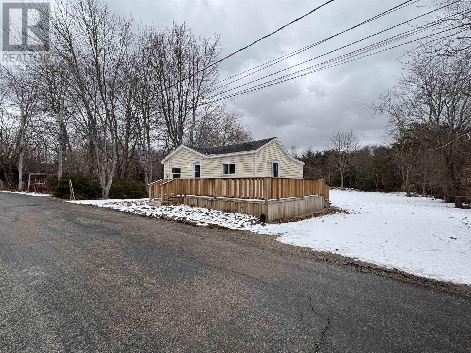 37 Franks Lane, Bridgewater, Nova Scotia  B4V 2R9 - Photo 3 - 202503917