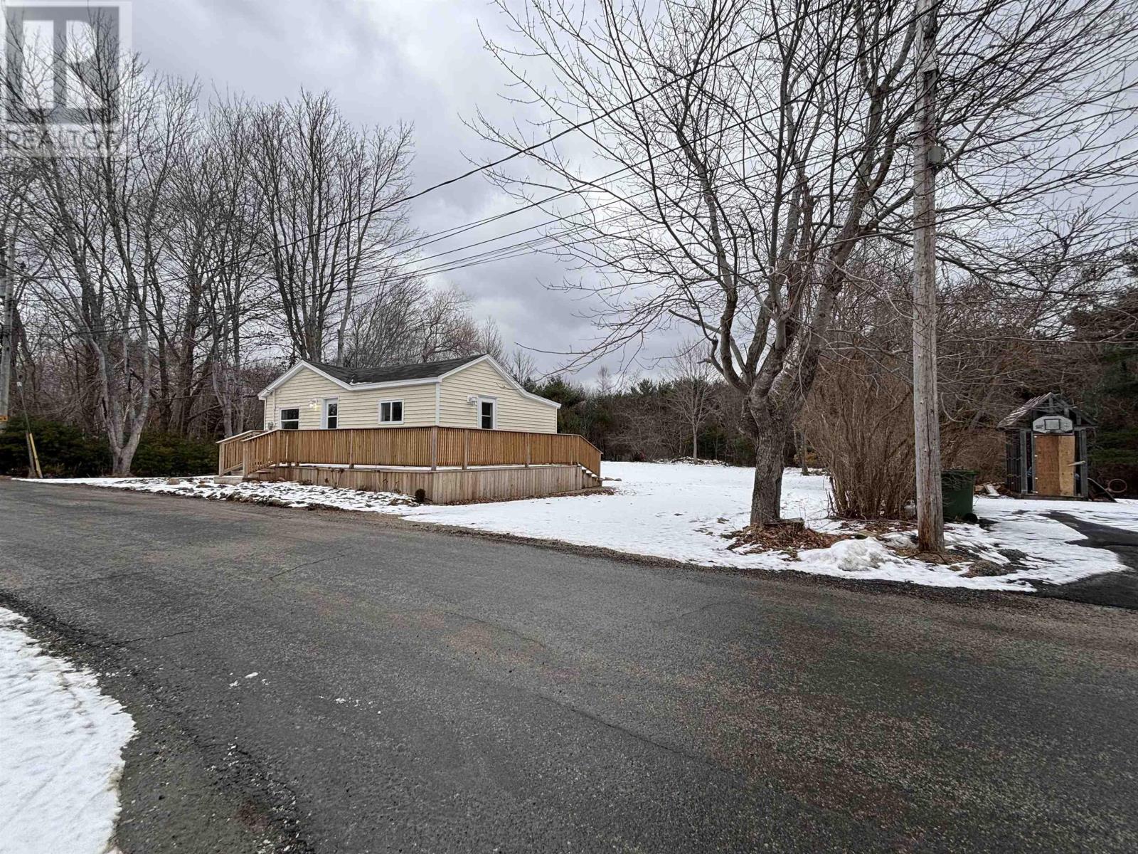 37 Franks Lane, Bridgewater, Nova Scotia  B4V 2R9 - Photo 4 - 202503917