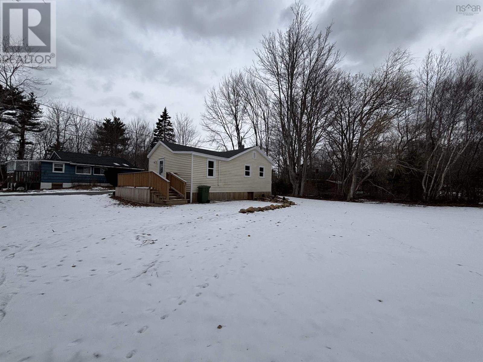 37 Franks Lane, Bridgewater, Nova Scotia  B4V 2R9 - Photo 6 - 202503917